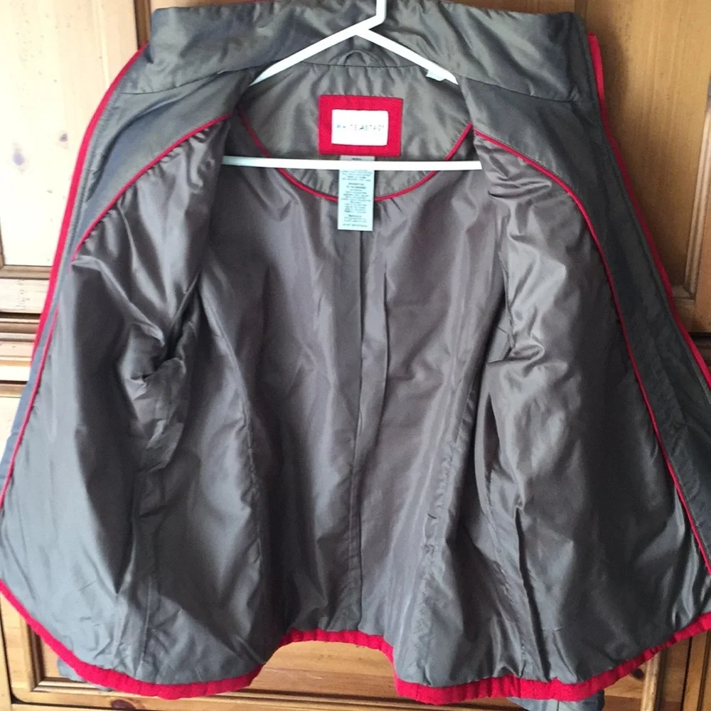 Red Quilted jacket - Picture 2 of 4